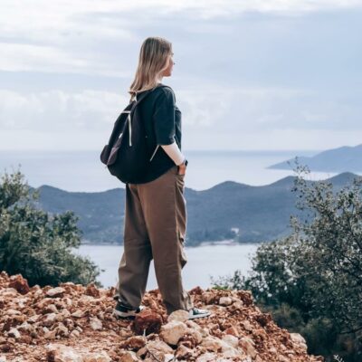 7 valuable lessons from solo travel